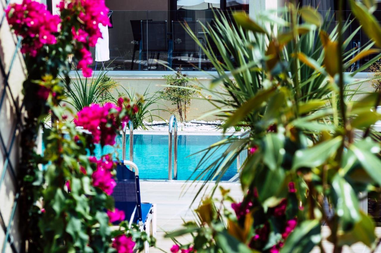 Hotel Astir Notos Potos Exterior foto